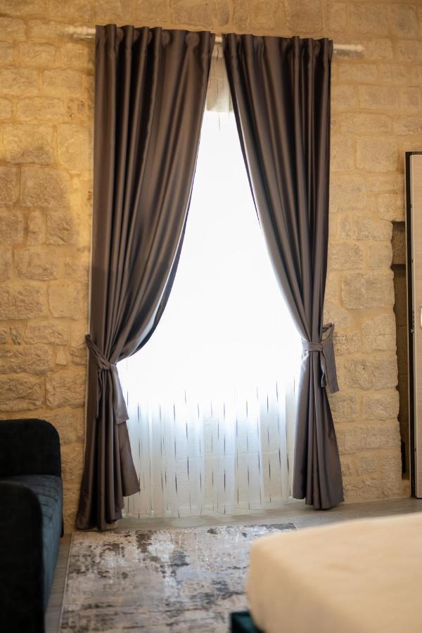 Luxury Rooms "Kaleta" Трогир Екстериор снимка