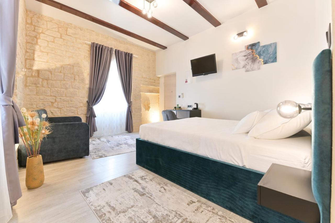 Luxury Rooms "Kaleta" Трогир Екстериор снимка