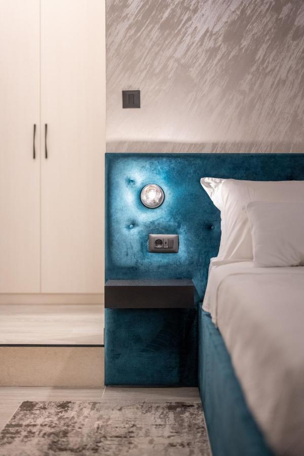 Luxury Rooms "Kaleta" Трогир Екстериор снимка
